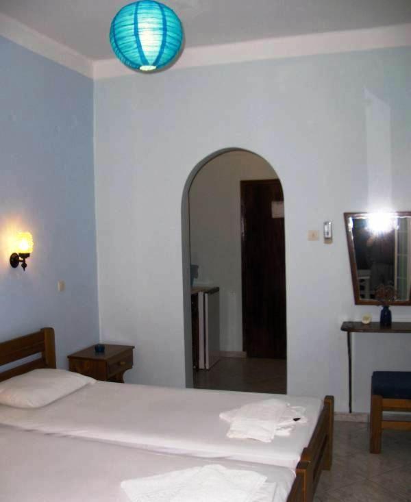 Atlantis Hotel Myrties Quarto foto